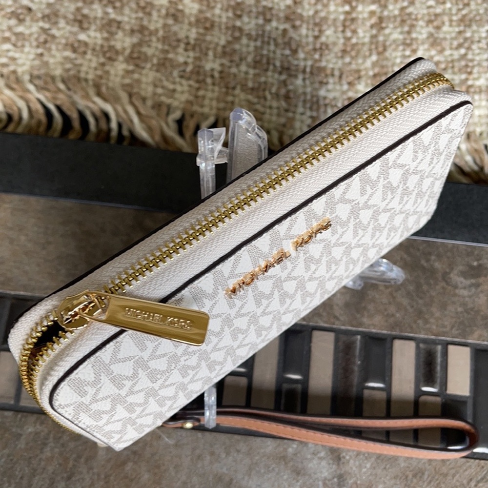 Michael Kors Jet Set Travel Lg Flat Multifunctional Phone Case-Wristlet-Wallet - Picture 7 of 16